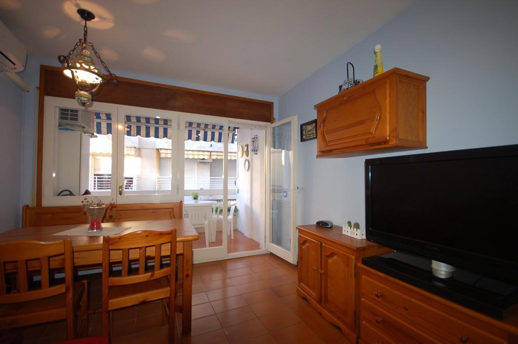 Lets Holidays Apartment Pool Terrace טוסה דה מאר מראה חיצוני תמונה